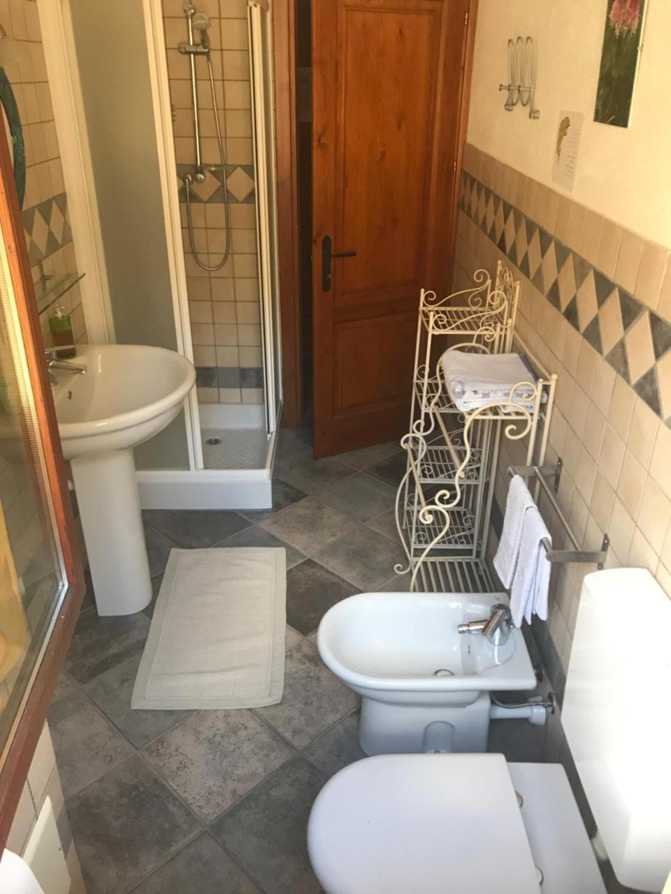 Agriturismo Ciambun Sampeire Ngoại thất bức ảnh